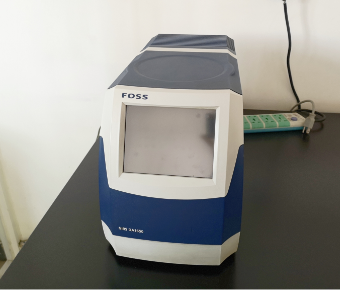 185d6603b6a645fc97934c4904566341